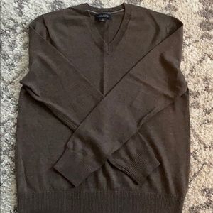 Banana republic Brown v neck sweater